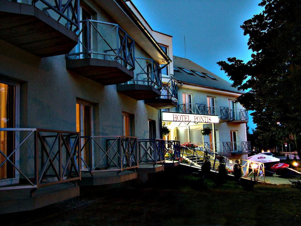Pontis Hotel บีอาตอร์แบก ภายนอก รูปภาพ