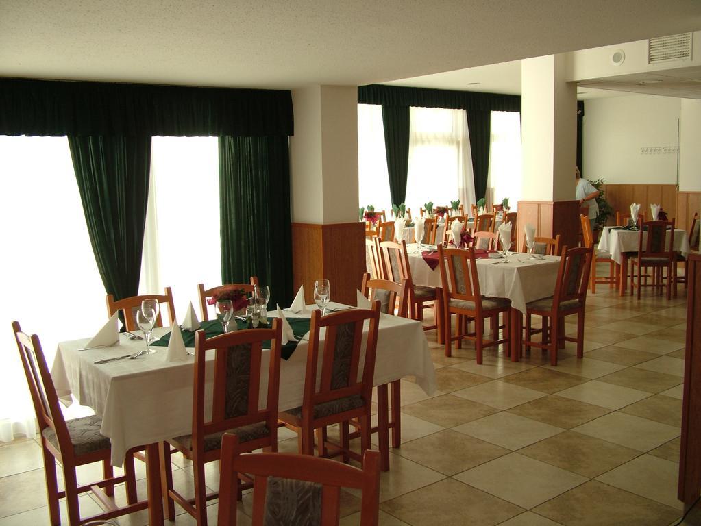 Pontis Hotel บีอาตอร์แบก ภายนอก รูปภาพ